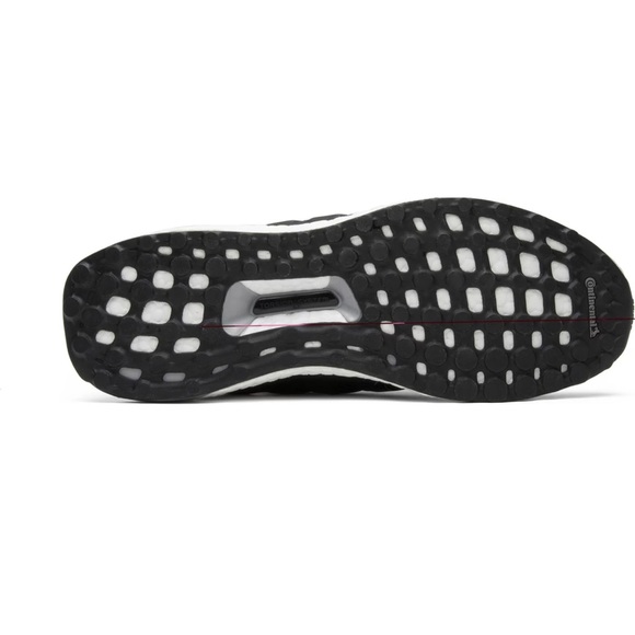 2016 UltraBoost 2.0 Limited \'Gold Medal’ main image 2